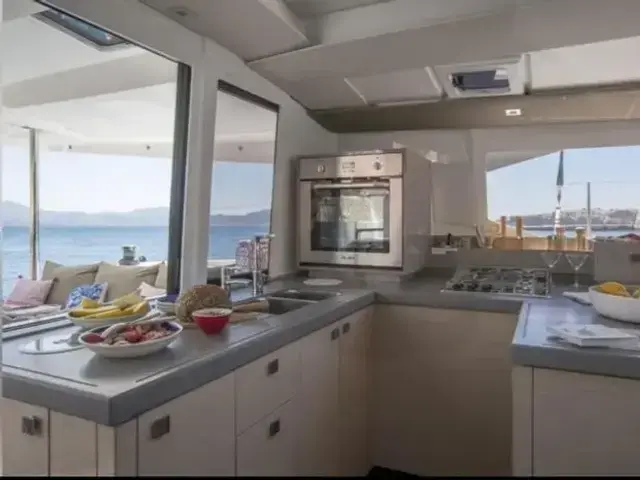 Fountaine Pajot Catamaran Astrea 42