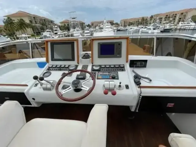 Viking 70 Cockpit Motor Yacht