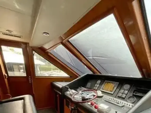 Viking 70 Cockpit Motor Yacht