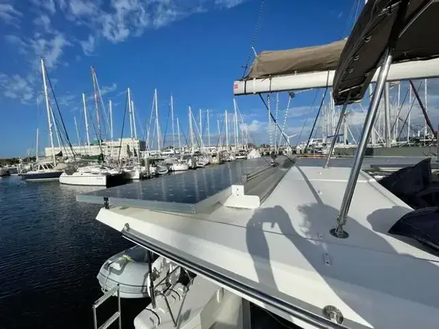 Fountaine Pajot Lucia 40