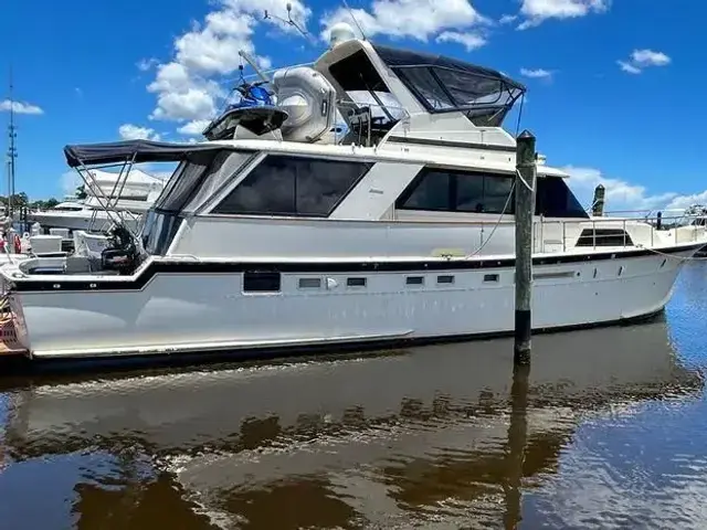 Hatteras 60 Yacht Fish