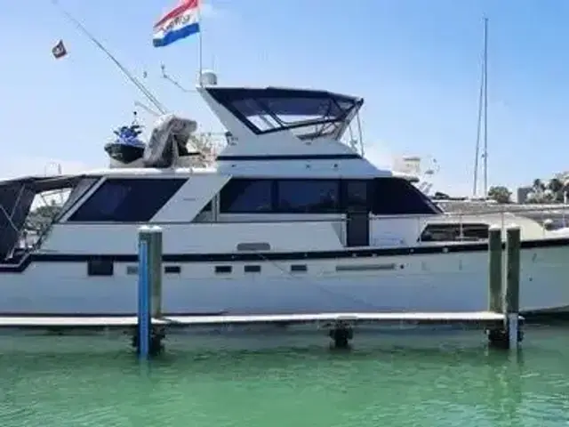 Hatteras 60 Yacht Fish