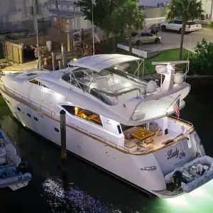 1997 Maiora FIPA 70' Flybridge