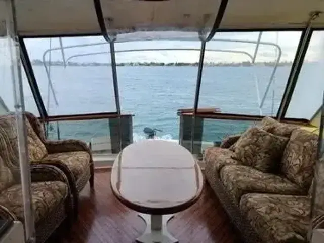 Hatteras 60 Yacht Fish