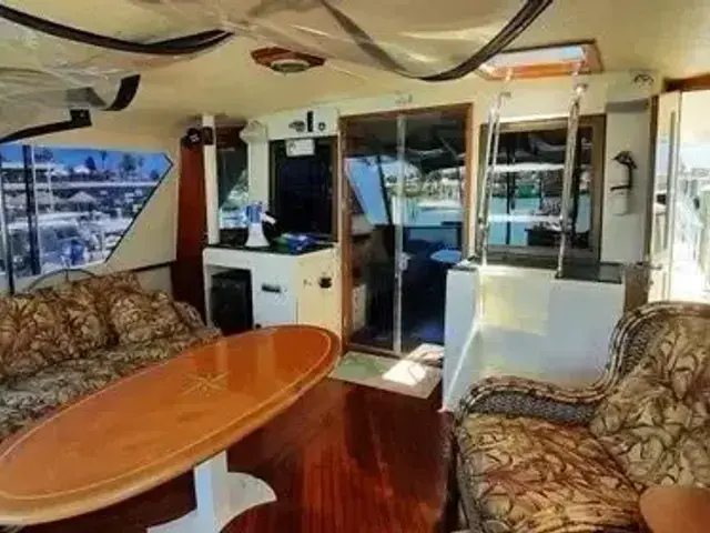 Hatteras 60 Yacht Fish