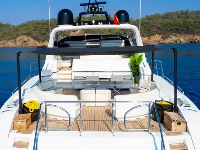 Mangusta 105