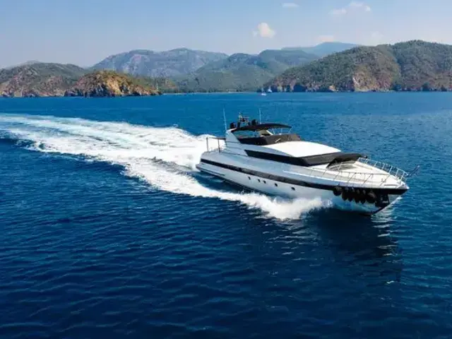 Mangusta 105