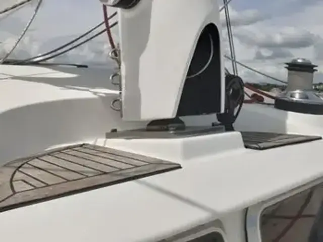 Lagoon 570