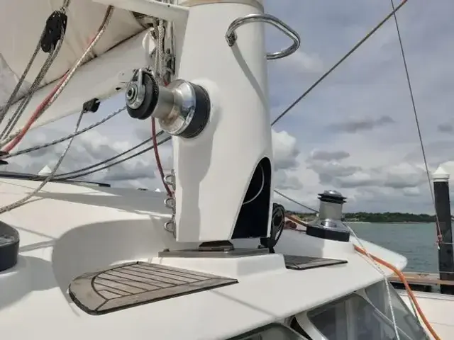 Lagoon 570