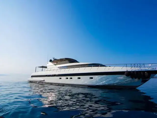 Mangusta 105