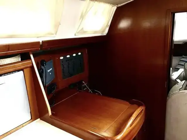 Beneteau Oceanis Clipper 523