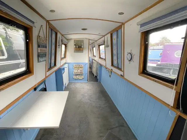 Coleman Narrowboat