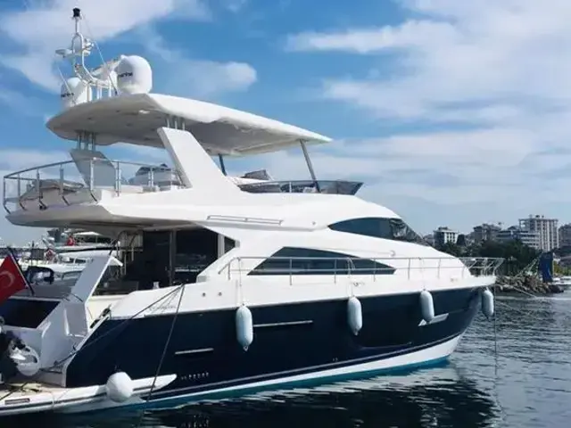 Fairline Squadron 65