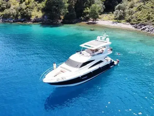 Fairline Squadron 65