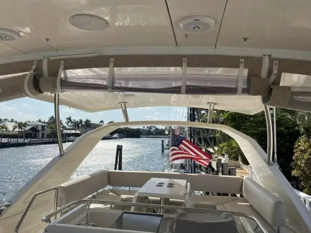 2016 Aquila 44