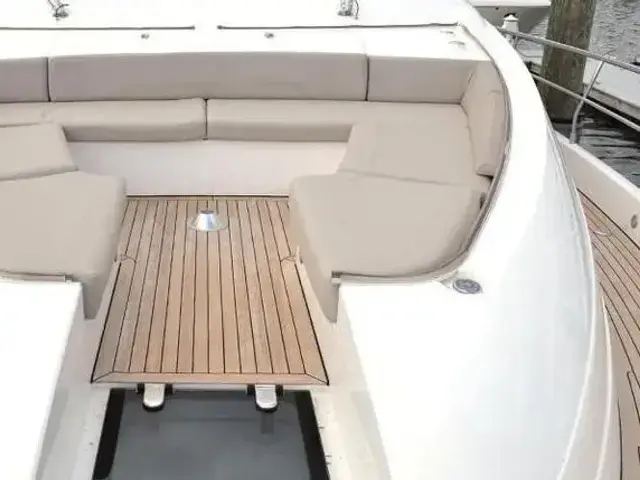 Fairline Squadron 65