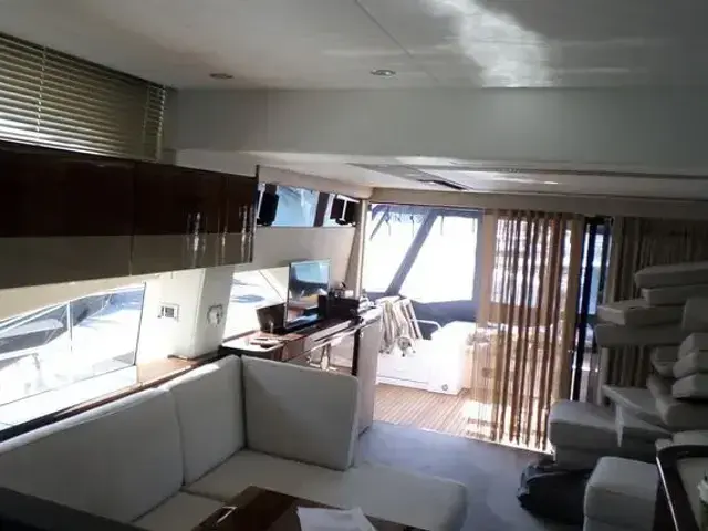 Fairline Squadron 65