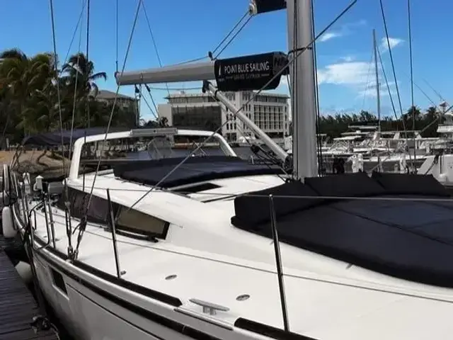 Beneteau Sense 55