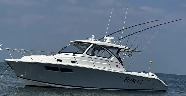 2019 Pursuit os 355 offshore