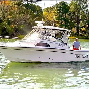 2005 Grady-White Marlin 300