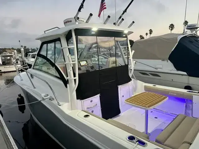 Boston Whaler 285 Conquest