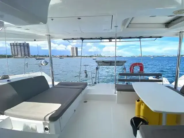 Lagoon 450