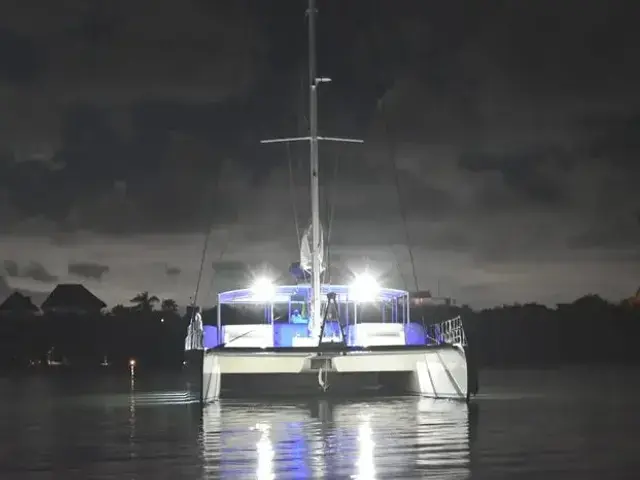 Custom 82 Commerical Catamaran