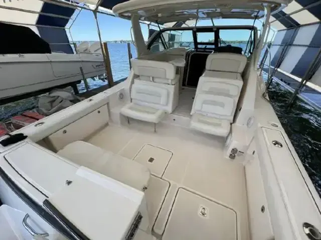 Tiara 3600 Open