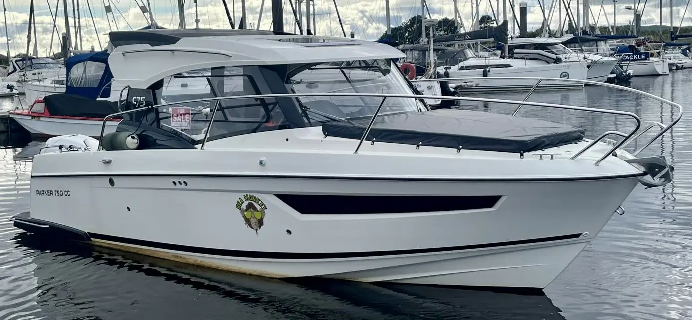 2016 Parker 750cc cabin cruiser