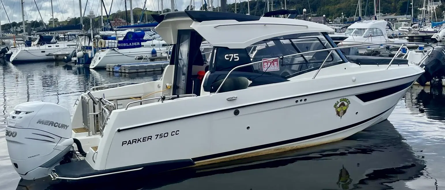 2016 Parker 750cc cabin cruiser