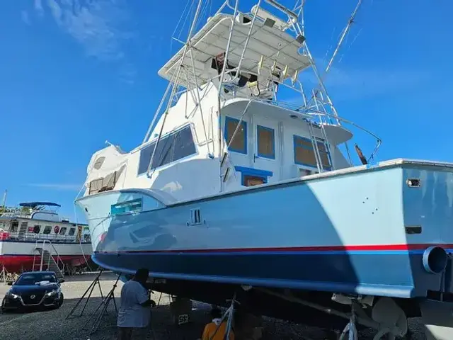 Hatteras 53 Convertible