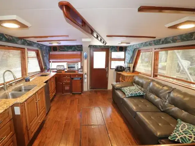 Hatteras 53 Convertible