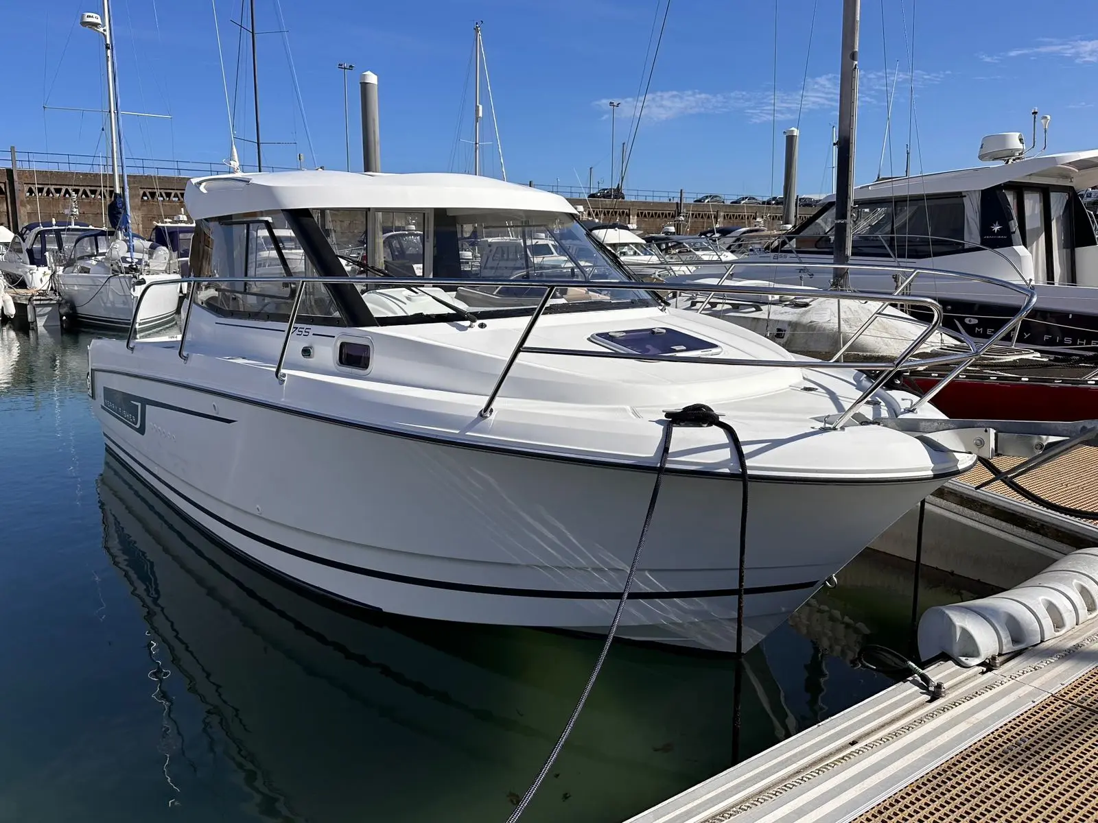 2015 Jeanneau 755 merry fisher