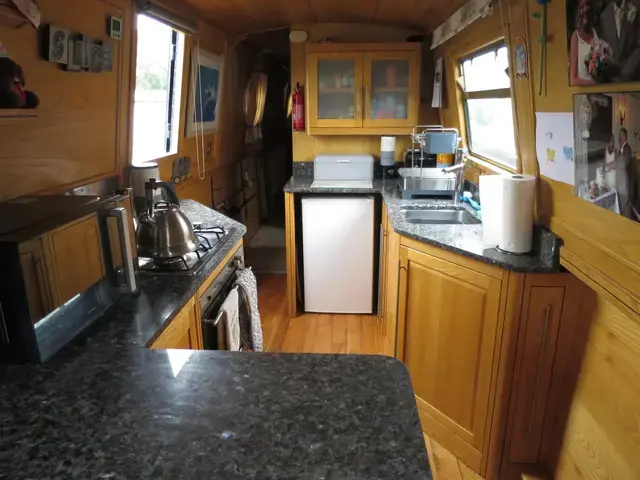 Aqualine Boats 60 Narrowboat