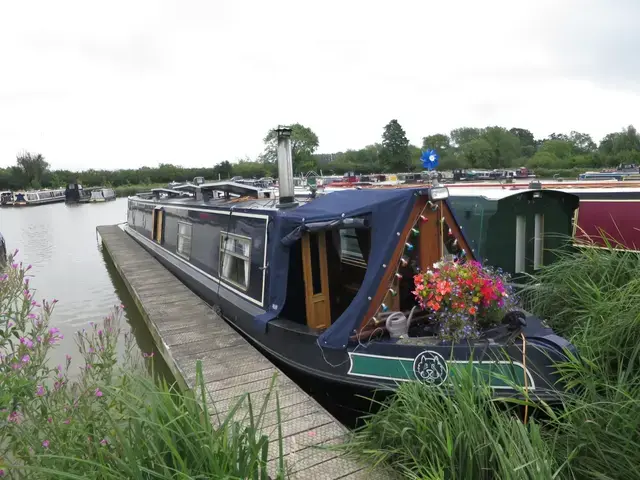 Aqualine Boats 60 Narrowboat