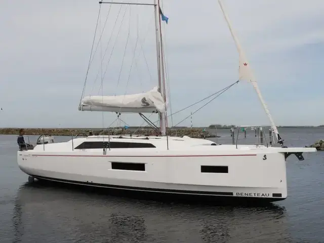 Beneteau Oceanis 37.1