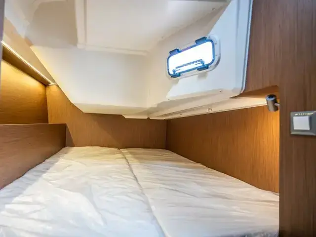 Beneteau Oceanis 37.1