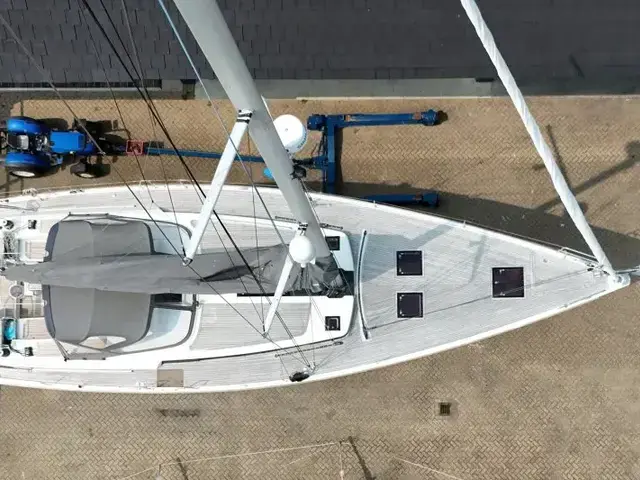 Hanse 545