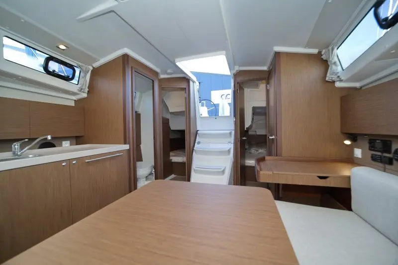 2022 Beneteau oceanis 38.1