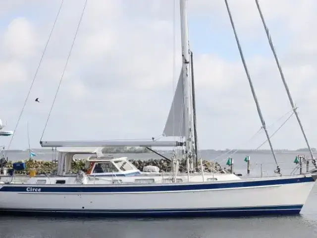 Hallberg-Rassy 48