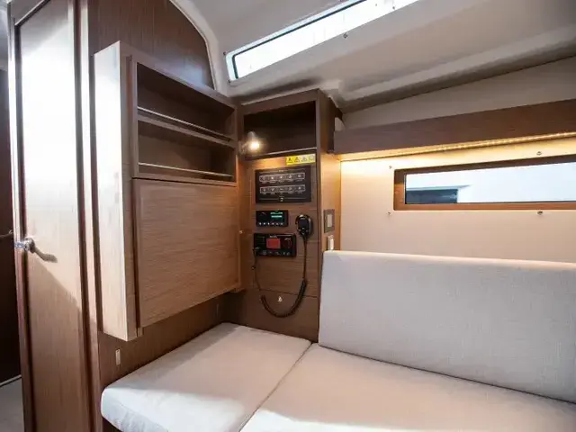 Beneteau Oceanis 34.1