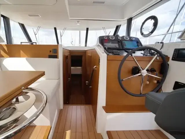 Beneteau Swift Trawler 48