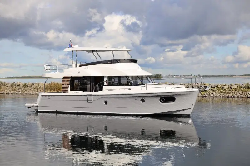 2022 Beneteau swift trawler 48