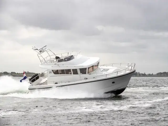 Sargo 36 Fly