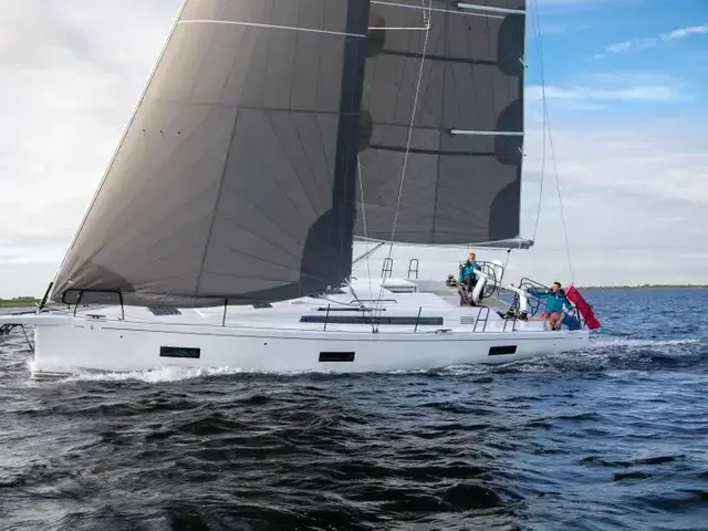 Beneteau First 44