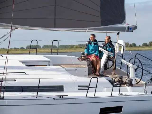 Beneteau First 44