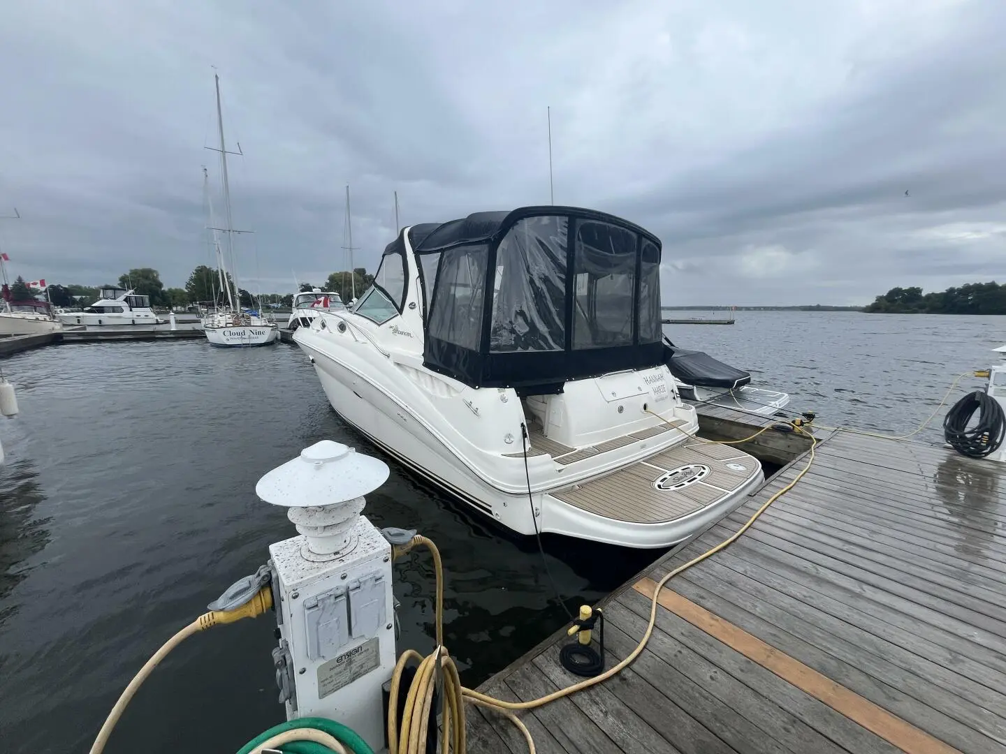 2003 Sea Ray 320 sundancer