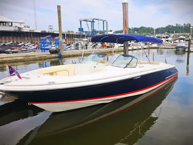 Chris-Craft 28 Launch Heritage Edition