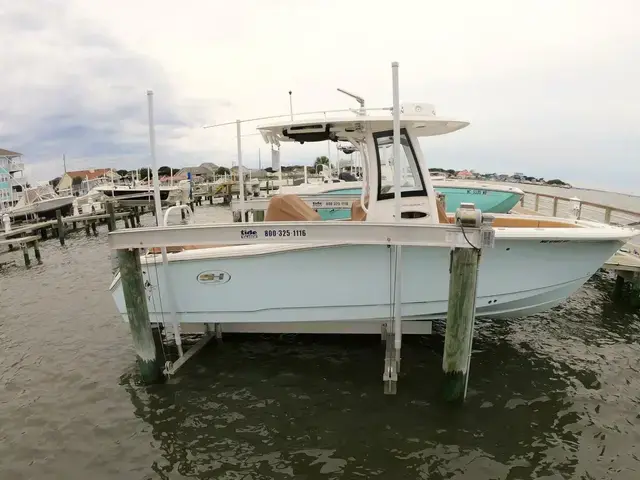 Sea Hunt Boats Ultra 255 SE