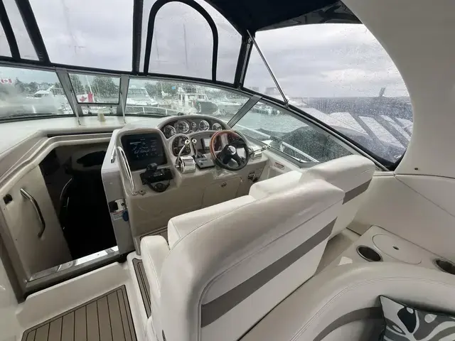 Sea Ray Sundancer 320